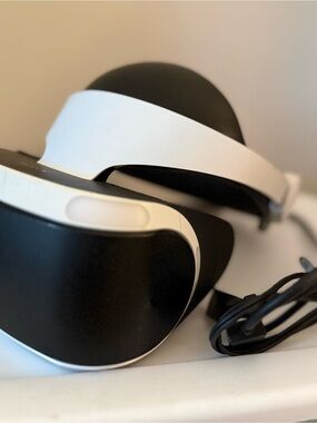 PlayStation VR PSVR Gen 1 Bundle — Camera + 2 Move Controllers + All Cables